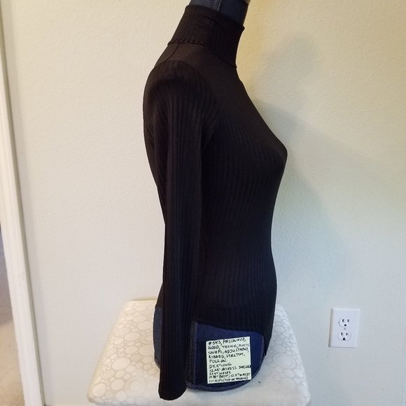 543 Preowned Nordstrom Intimates XS Black Bodysuit - Picture 5 of 13